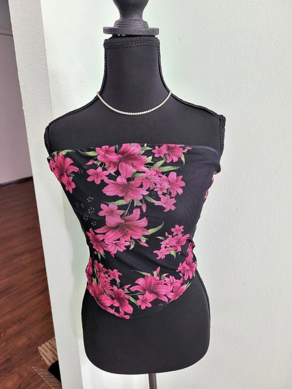Y2k Sheer Pink Lily Floral Mesh Tube Top Black Strapless Bodice Medium NWT
